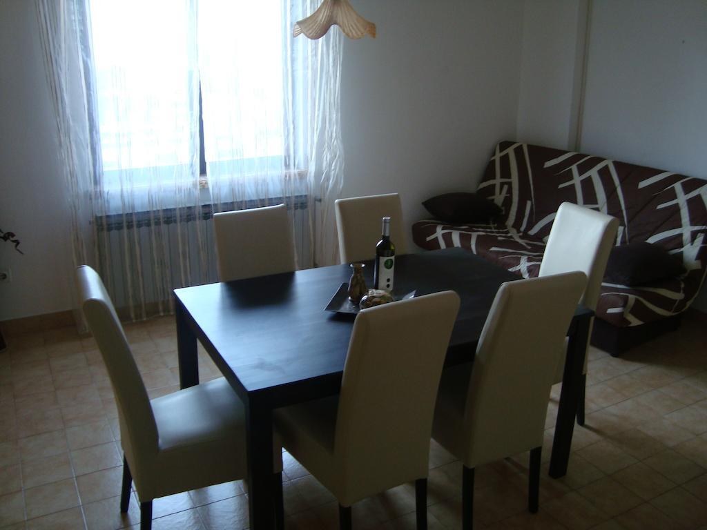 Apartments Peloza Пореч Екстериор снимка